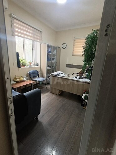 İcarəyə verilir 7 otaqlı ofis 230 m², 28 May m., photo 6 from 13