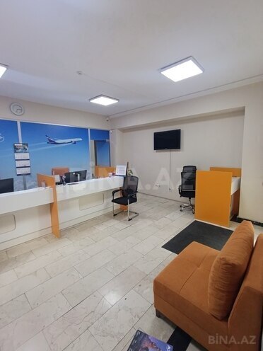 İcarəyə verilir 7 otaqlı ofis 230 m², 28 May m., photo 1 from 13