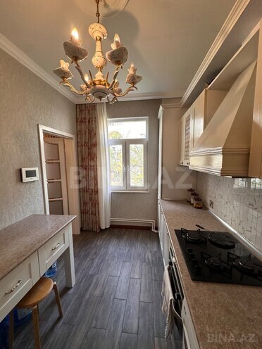 Satılır 2 otaqlı köhnə tikili 55 m², Nəsimi r., photo 12 from 14