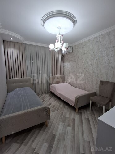 Продаётся 3-комн. вторичка 81 м², м. Халглар Достлугу, photo 10 from 18