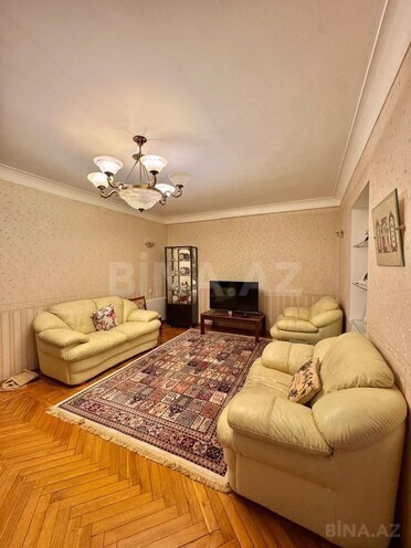 Satılır 3 otaqlı köhnə tikili 70 m², Nizami m., photo 6 from 14
