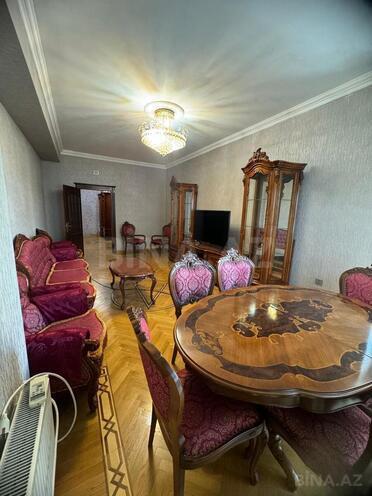 İcarəyə verilir 3 otaqlı yeni tikili 130 m², İnşaatçılar m., photo 11 from 25