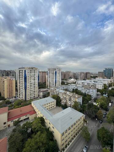 İcarəyə verilir 3 otaqlı yeni tikili 85 m², 28 May m., photo 17 from 18