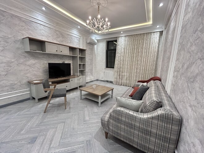 Сдаётся 2-комн. новостройка 88 м², м. Элмляр Академиясы, photo 5 from 17