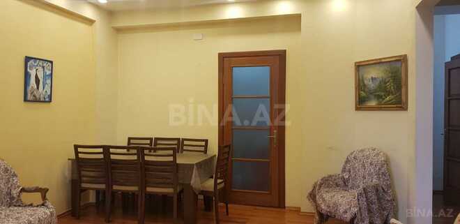 Продается 2-комн. новостройка 70 м², м. 8 ноября, photo 1 from 12