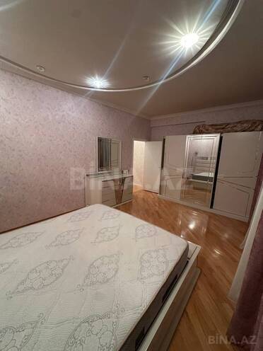 Сдается 3-комн. новостройка 120 м², м. Нефтчиляр, photo 5 from 17
