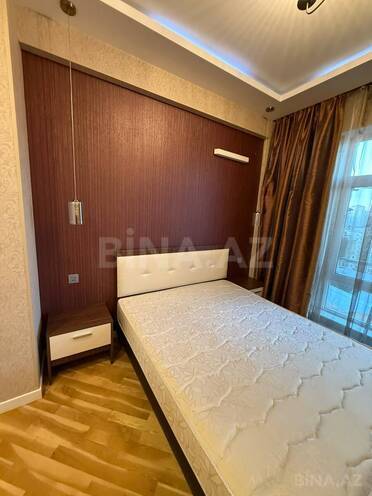 Сдается 2-комн. новостройка 72 м², м. Низами, photo 8 from 9