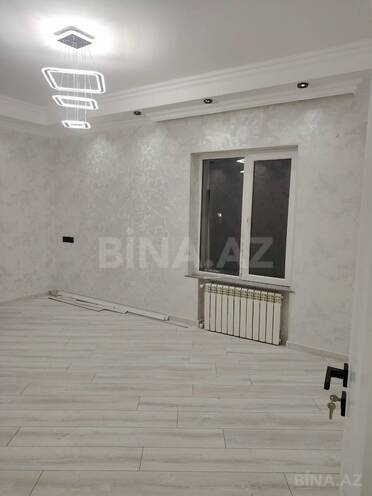 Продается 2-комн. вторичка 42 м², м. Халглар Достлугу, photo 5 from 11