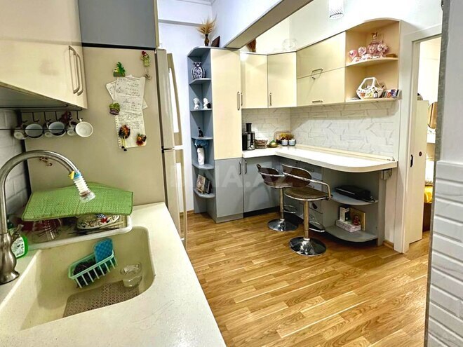 Satılır 2 otaqlı yeni tikili 70 m², Qara Qarayev m., photo 18 from 32