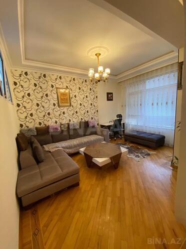 Сдаётся 2-комн. новостройка 65 м², м. 8 ноября, photo 3 from 10