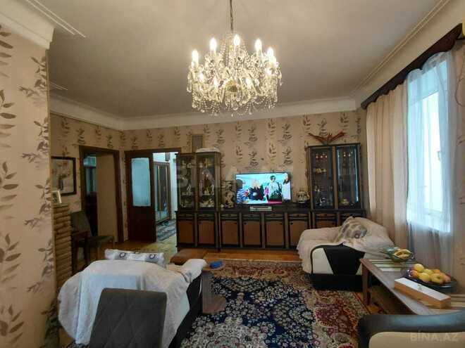 Продаётся 3-комн. вторичка 85 м², Насиминский  р., photo 7 from 22