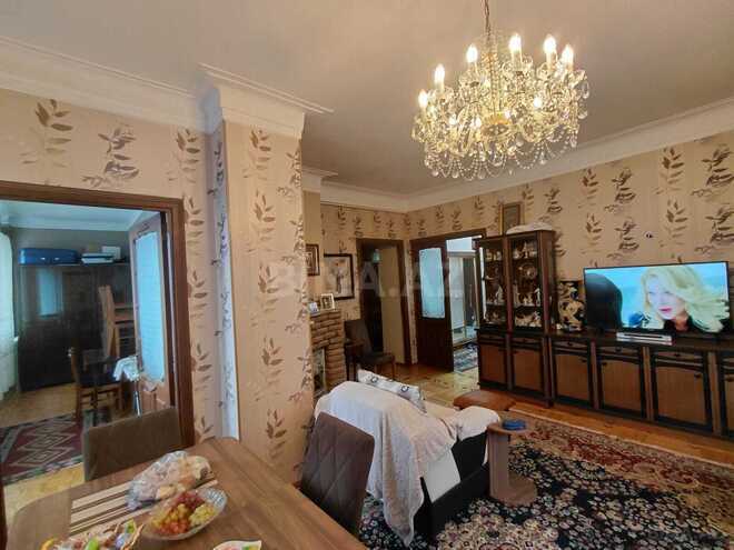 Продаётся 3-комн. вторичка 85 м², Насиминский  р., photo 8 from 22
