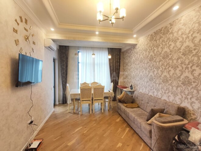 Сдается 2-комн. новостройка 68 м², м. Кара Караев, photo 5 from 15