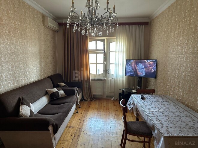 İcarəyə verilir 3 otaqlı köhnə tikili 90 m², Qaraçuxur q., photo 4 from 11