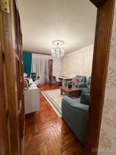 Satılır 2 otaqlı köhnə tikili 55 m², Gənclik m., photo 3 from 11