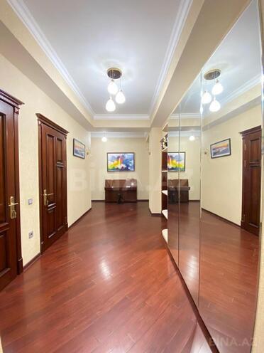 İcarəyə verilir 3 otaqlı yeni tikili 135 m², İnşaatçılar m., photo 11 from 24