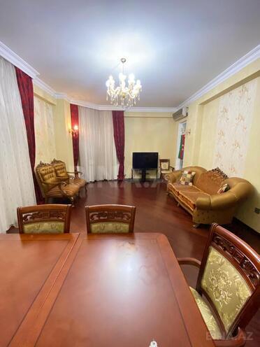 İcarəyə verilir 3 otaqlı yeni tikili 135 m², İnşaatçılar m., photo 1 from 24