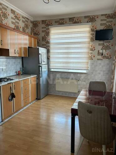 Сдается 3-комн. новостройка 120 м², м. Нефтчиляр, photo 7 from 13