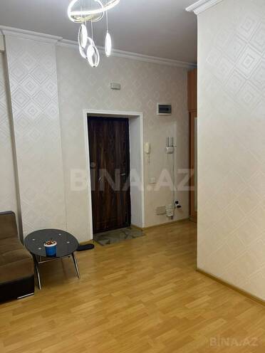 Сдается 3-комн. новостройка 120 м², м. Нефтчиляр, photo 6 from 13