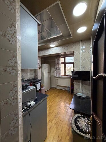 Satılır 2 otaqlı köhnə tikili 65 m², Azadlıq Prospekti m., photo 10 from 19