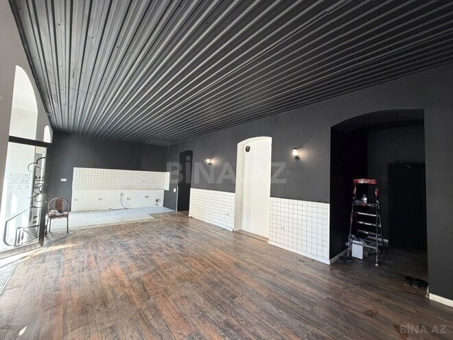 İcarəyə verilir  obyekt 87 m², 28 May m., photo 1 from 9