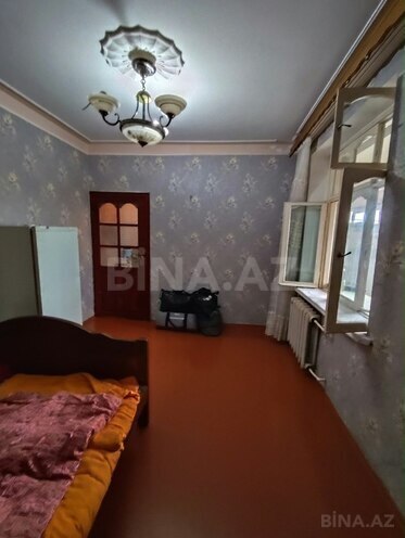 Продаётся 3-комн. вторичка 65 м², Хатаинский р., photo 9 from 15