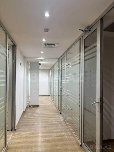 İcarəyə verilir 14 otaqlı ofis 550 m², 8 Noyabr m., photo 13 from 19