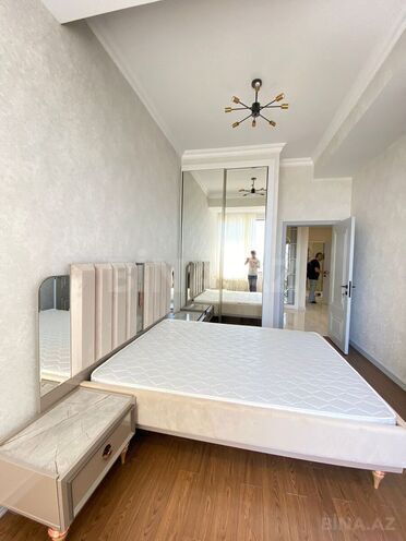 İcarəyə verilir 3 otaqlı yeni tikili 130 m², 8 Noyabr m., photo 1 from 23