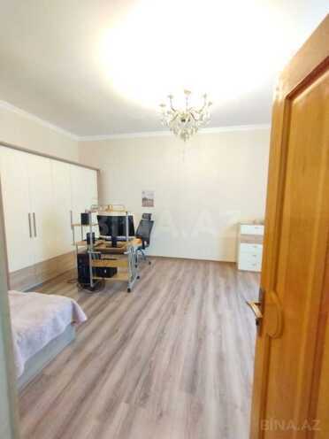 Satılır 8 otaqlı həyət evi/bağ evi 250 m², İnşaatçılar m., photo 5 from 32