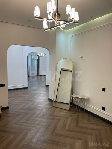 Продаётся 3-комн. новостройка 106 м², м. Элмляр Академиясы, photo 6 from 12