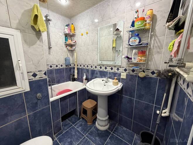 Satılır 3 otaqlı köhnə tikili 70 m², Yeni Günəşli q., photo 16 from 17