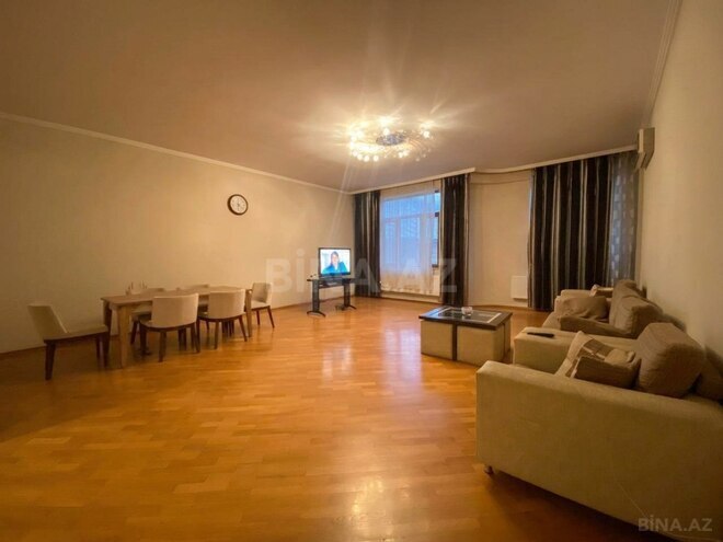 Продается 3-комн. новостройка 171 м², м. 8 ноября, photo 3 from 14