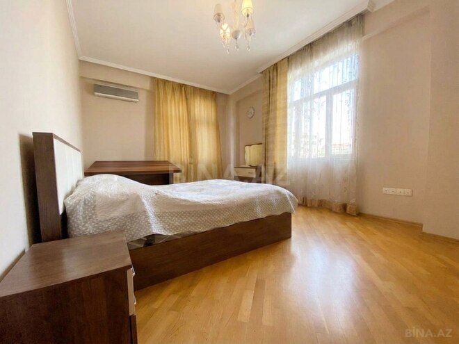 Продается 3-комн. новостройка 171 м², м. 8 ноября, photo 7 from 14