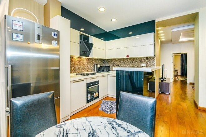 İcarəyə verilir 3 otaqlı köhnə tikili 100 m², Sahil m., photo 9 from 21