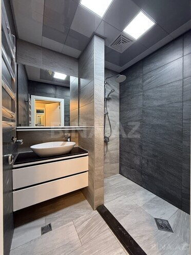 Сдается 3-комн. новостройка 90 м², м. Нефтчиляр, photo 6 from 10