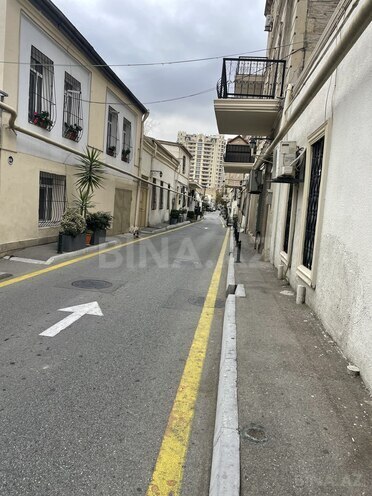 Продается 2-комн. вторичка 50 м², м. Сахил, photo 3 from 9