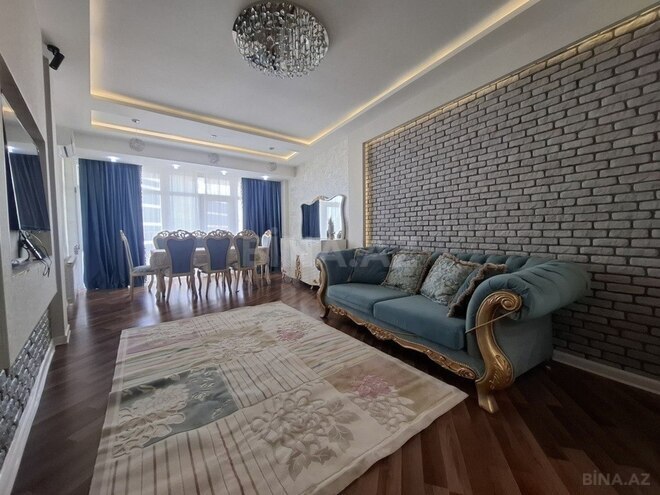 Сдаётся 3-комн. новостройка 110 м², м. Низами, photo 4 from 20