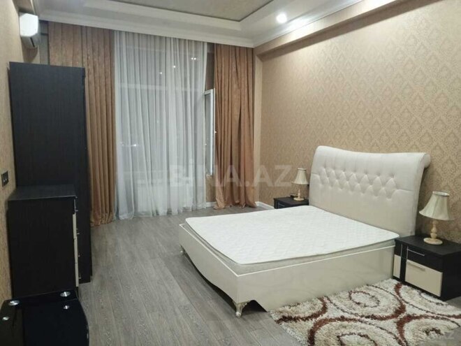 Сдается 3-комн. новостройка 180 м², м. Низами, photo 10 from 20