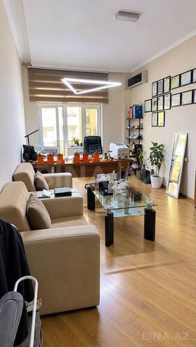 Продаётся 3-комн. новостройка 130 м², м. Гянджлик, photo 3 from 6