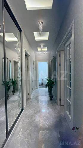 Продаётся 3-комн. вторичка 73 м², м. Элмляр Академиясы, photo 9 from 11