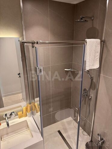 Сдаётся 2-комн. новостройка 65 м², м. Низами, photo 6 from 11