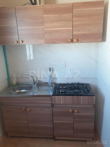 İcarəyə verilir 1 otaqlı həyət evi/bağ evi 60 m², İnşaatçılar m., photo 8 from 10