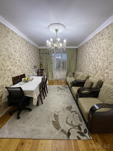 Продается 4-комн. вторичка 90 м², пос. Бакиханова, photo 1 from 25