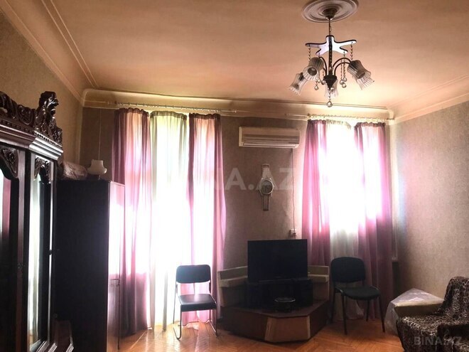 Satılır 1 otaqlı köhnə tikili 42 m², 28 May m., photo 3 from 11