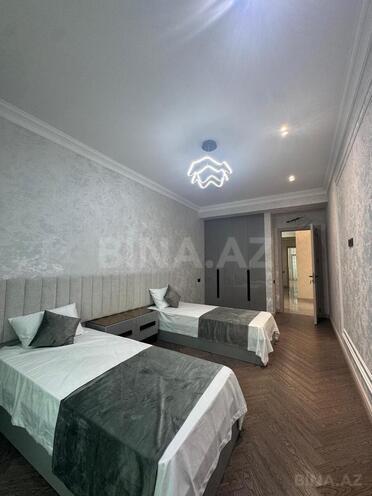 Продаётся 3-комн. новостройка 130 м², Насиминский  р., photo 7 from 16