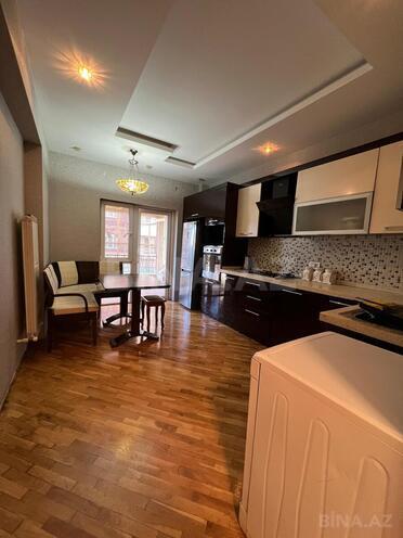 İcarəyə verilir 3 otaqlı yeni tikili 143 m², Nəsimi r., photo 9 from 10