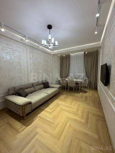 Сдаётся 2-комн. новостройка 70 м², Насиминский  р., photo 1 from 15