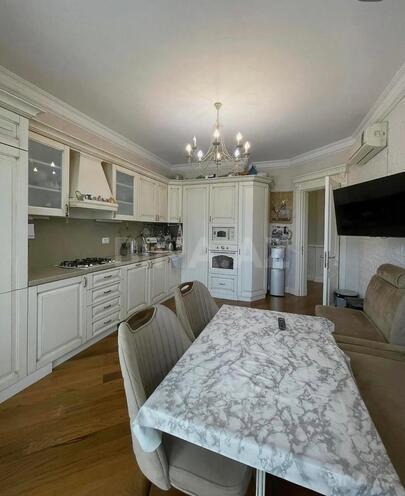 Продаётся 4-комн. новостройка 210 м², м. Гянджлик, photo 5 from 11