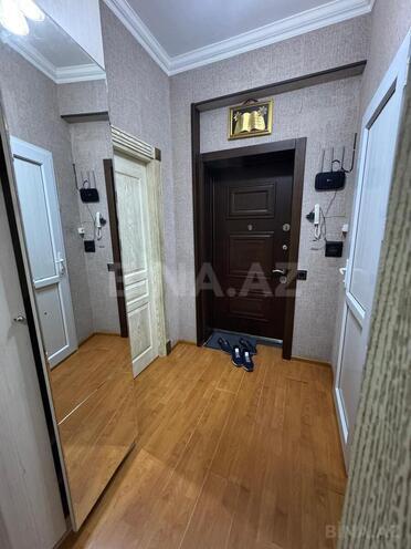 Продается 2-комн. вторичка 70 м², м. Гянджлик, photo 3 from 10