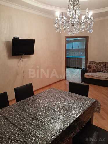 Сдаётся 2-комн. новостройка 80 м², м. Иншаатчылар, photo 1 from 25
